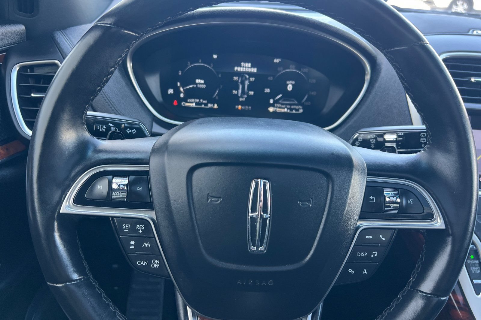 Used 2020 Lincoln Nautilus Reserve w/ Equipment Group 201A AWD/4WD image 21