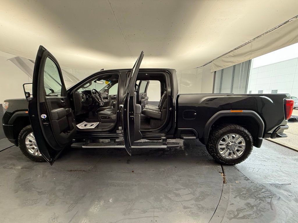 Used 2020 GMC Sierra 2500 Denali w/ Gooseneck/5TH Wheel Package image 18