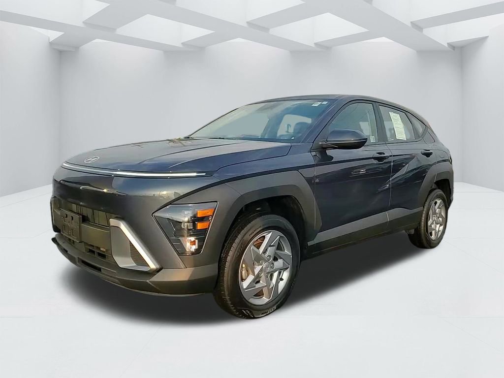 Certified 2025 Hyundai Kona SE
