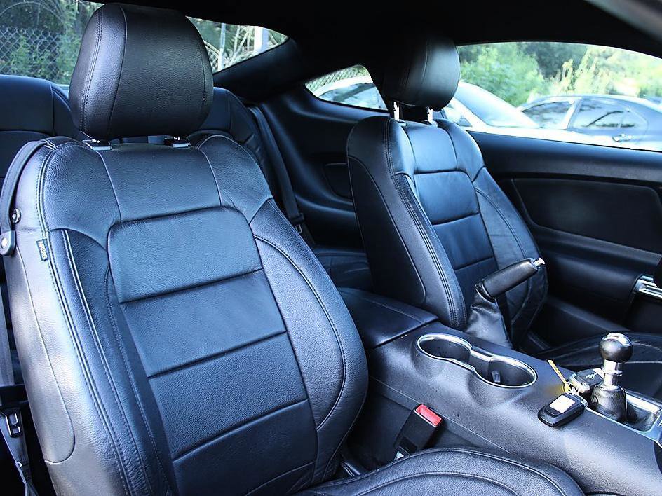 Used 2021 Ford Mustang GT w/ GT Performance Package RWD image 20