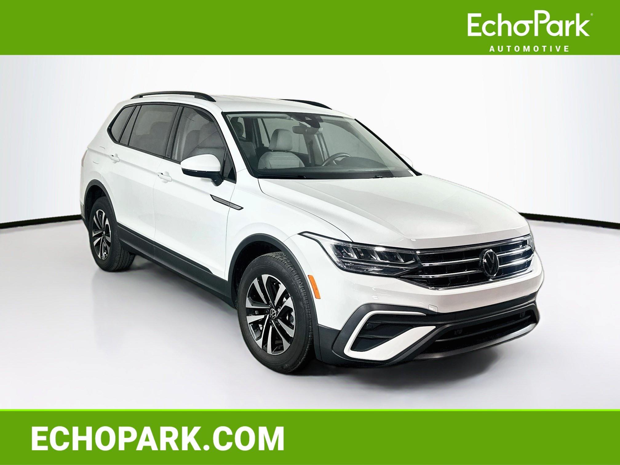 Used 2024 Volkswagen Tiguan S FWD image 1