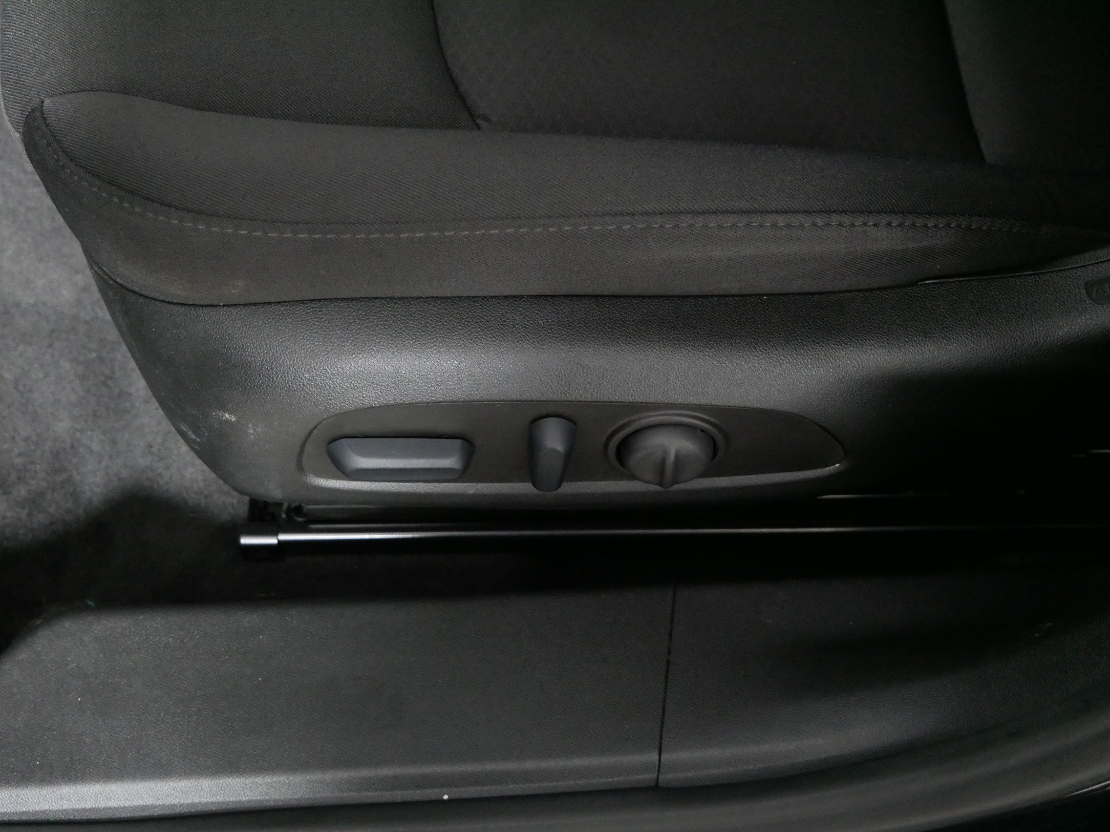 Used 2023 Chevrolet Malibu RS FWD image 20
