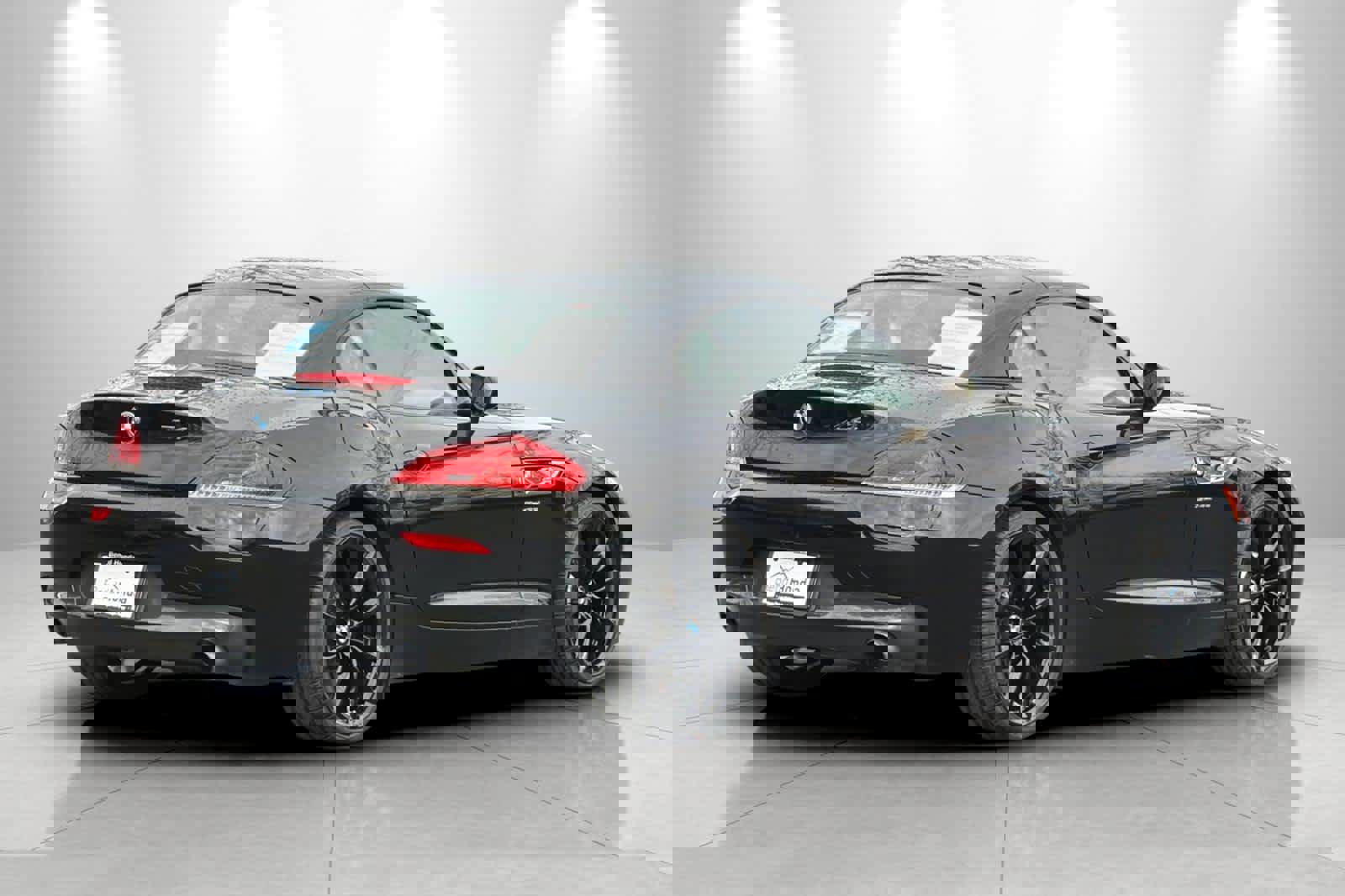 Used 2014 BMW Z4 sDrive35i image 2