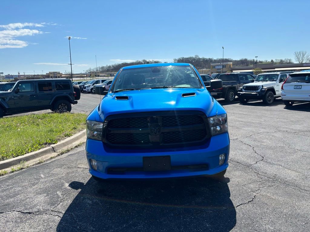 Used 2022 RAM 1500 Express w/ Wheel & Sound Group AWD/4WD image 3