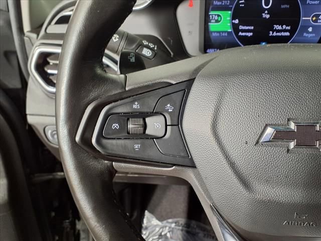 Used 2022 Chevrolet Bolt LT w/ Infotainment Package FWD image 27