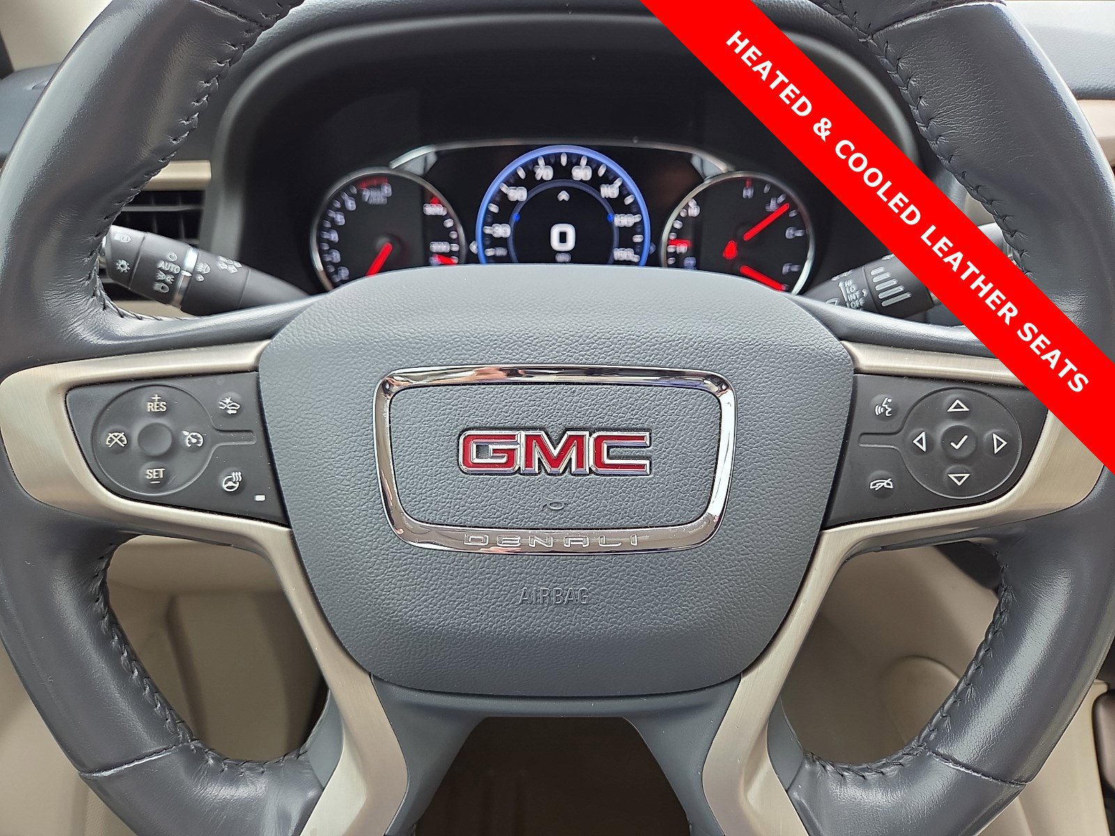Used 2020 GMC Acadia Denali w/ Trailering Package image 24