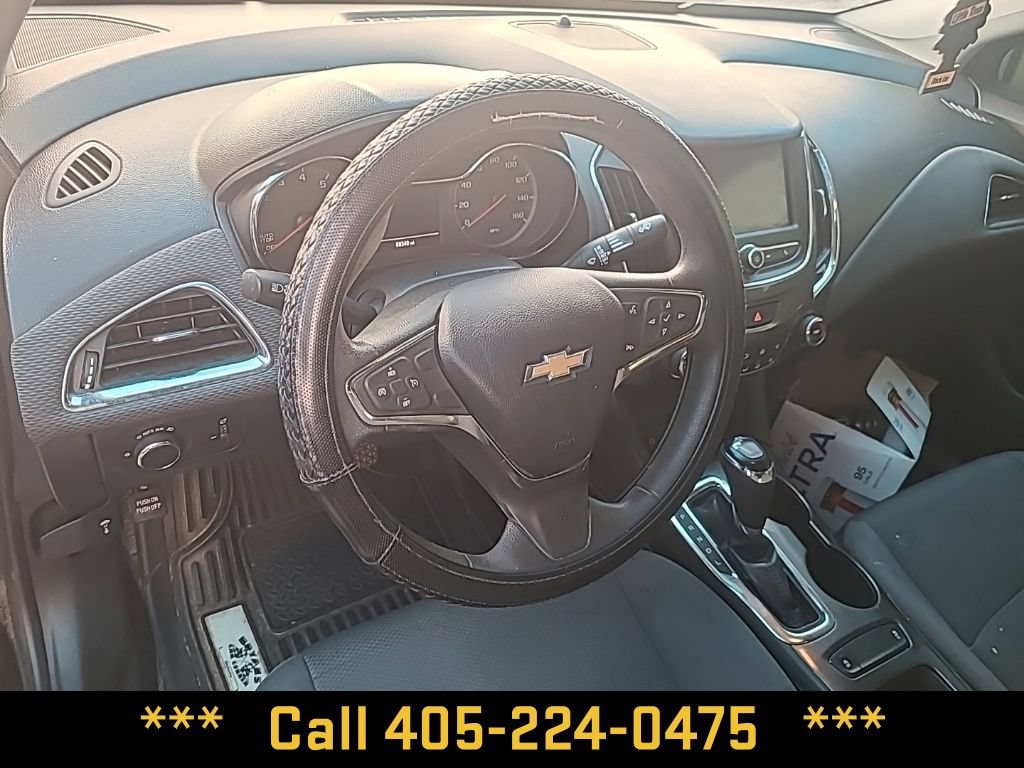 Used 2019 Chevrolet Cruze LS w/ LS Convenience Package FWD image 18