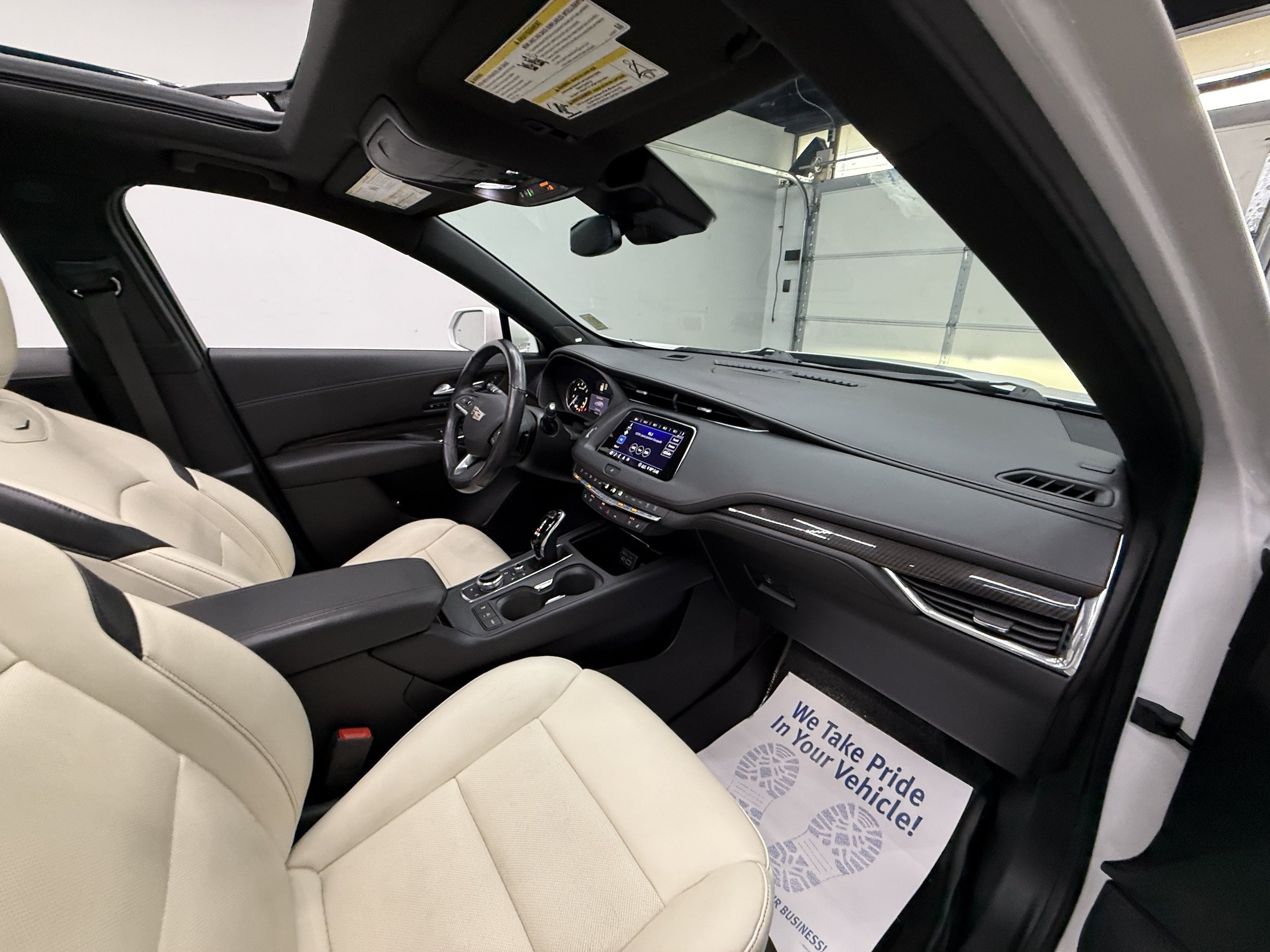 Used 2020 Cadillac XT4 Sport w/ Sun And Sound Package AWD/4WD image 23