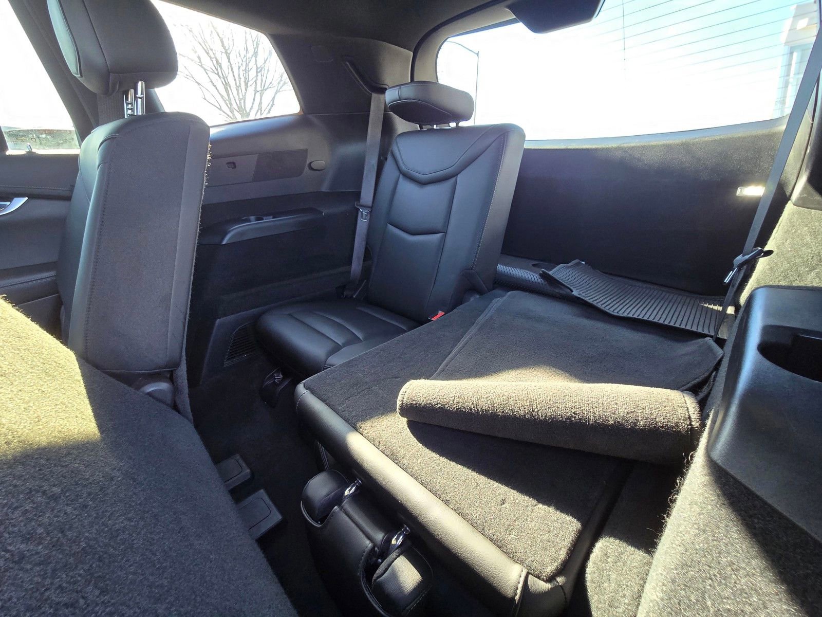 Used 2024 Cadillac XT6 Premium Luxury image 11