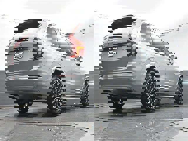 Used 2026 Volvo XC90 B6 Plus w/ Protection Package Premier image 39