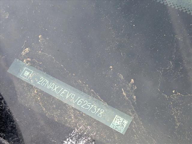 Used 2018 Chevrolet Equinox LT w/ Sun & Infotainment Package image 16