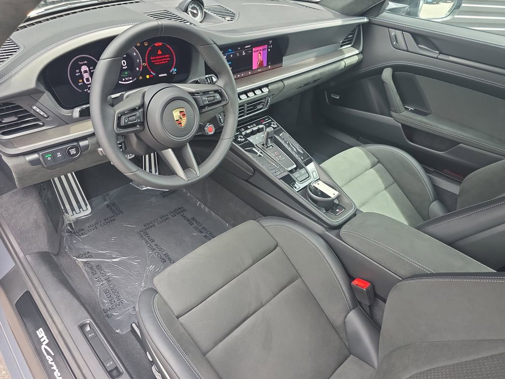 Certified 2025 Porsche 911 Carrera 4 GTS AWD/4WD image 4