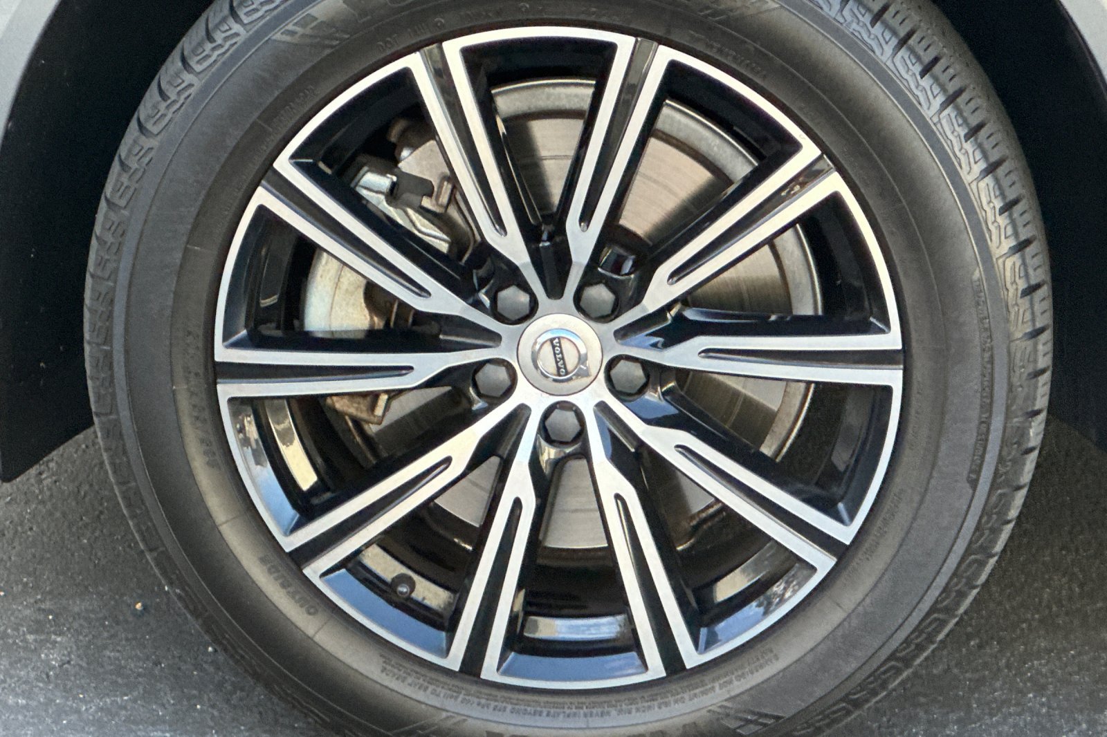 Used 2020 Volvo XC60 T6 Inscription AWD/4WD image 33