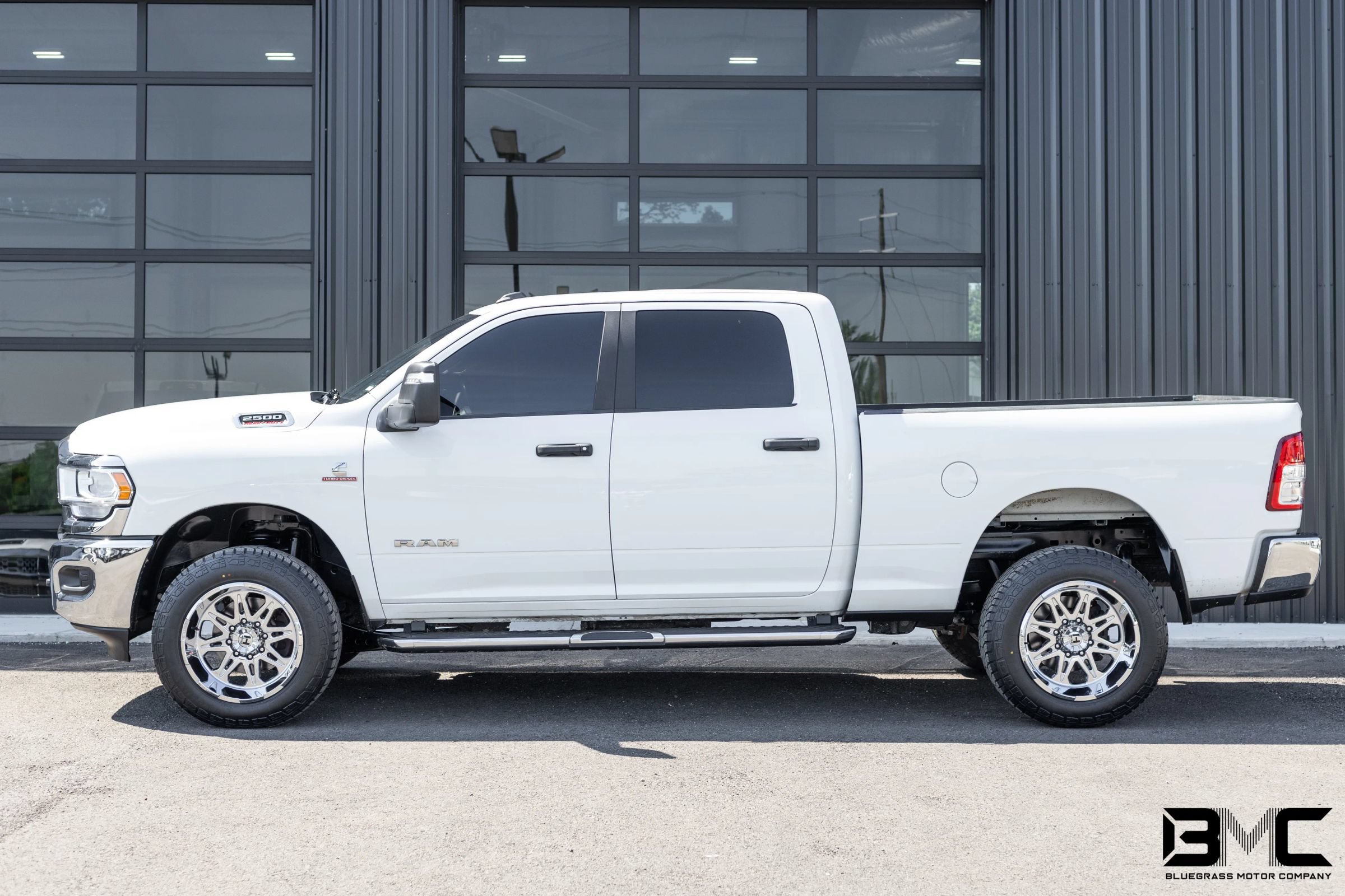 Used 2024 RAM 2500 Big Horn AWD/4WD image 4