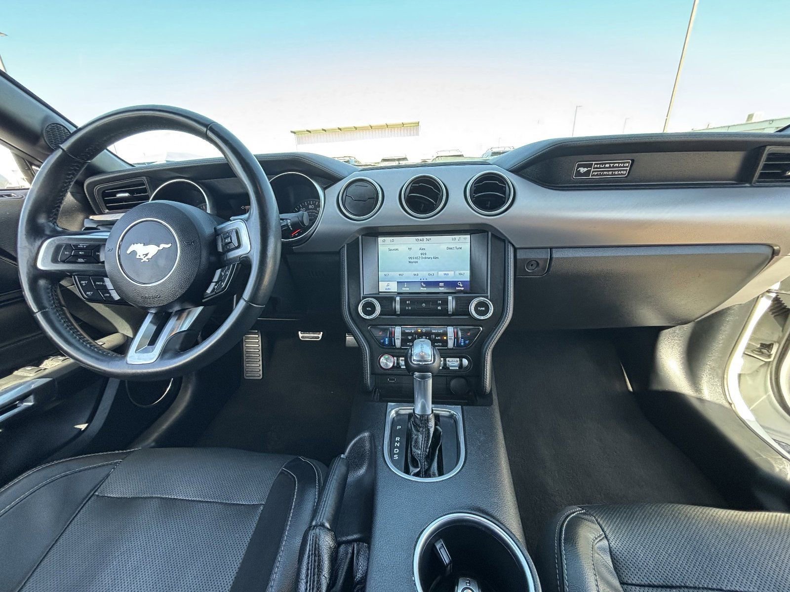 Used 2020 Ford Mustang Premium RWD image 18
