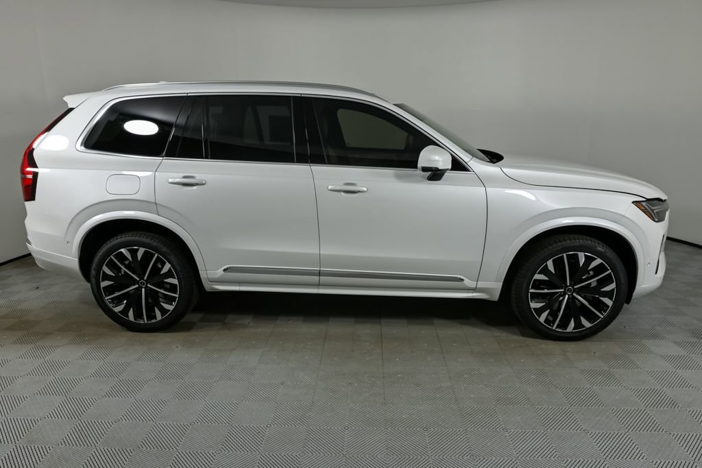 Certified 2026 Volvo XC90 B6 Plus w/ Protection Package Premier image 29