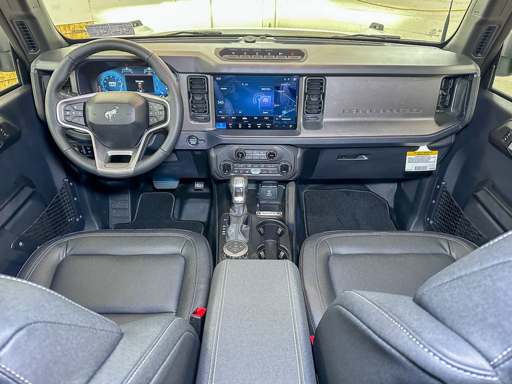 New 2025 Ford Bronco Badlands image 24