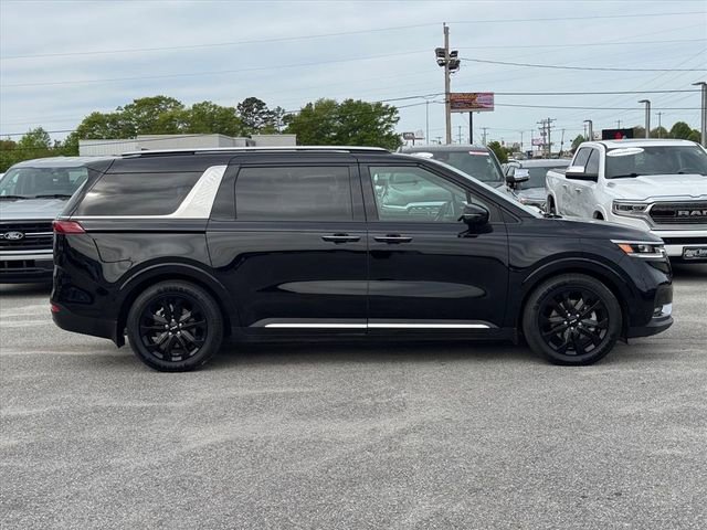 Used 2024 Kia Carnival SX Prestige image 2