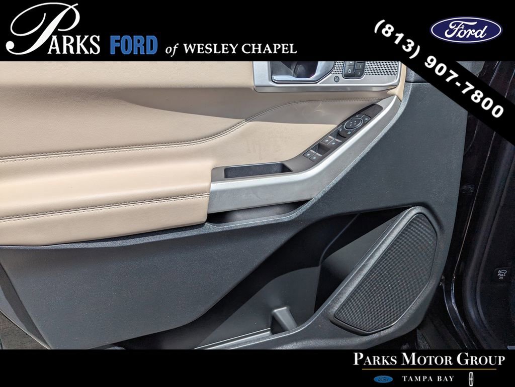 Used 2022 Ford Explorer Limited w/ Equipment Group 301A image 16