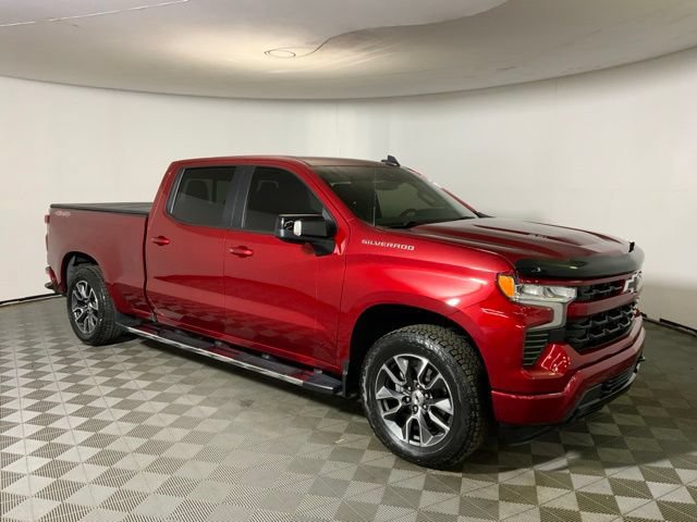 Used 2024 Chevrolet Silverado 1500 RST w/ Convenience Package II AWD/4WD image 4