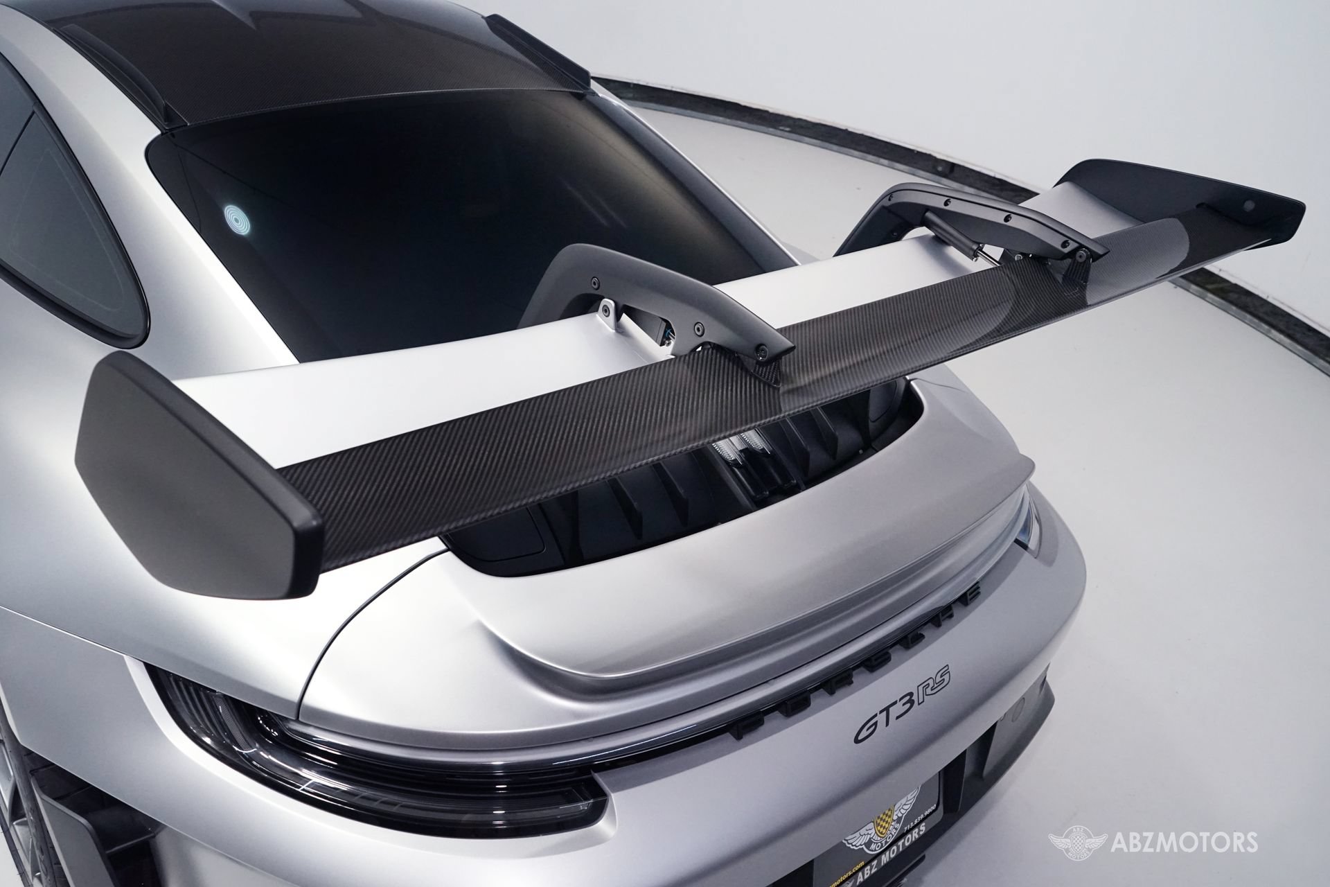 Used 2025 Porsche 911 GT3 RS RWD image 6