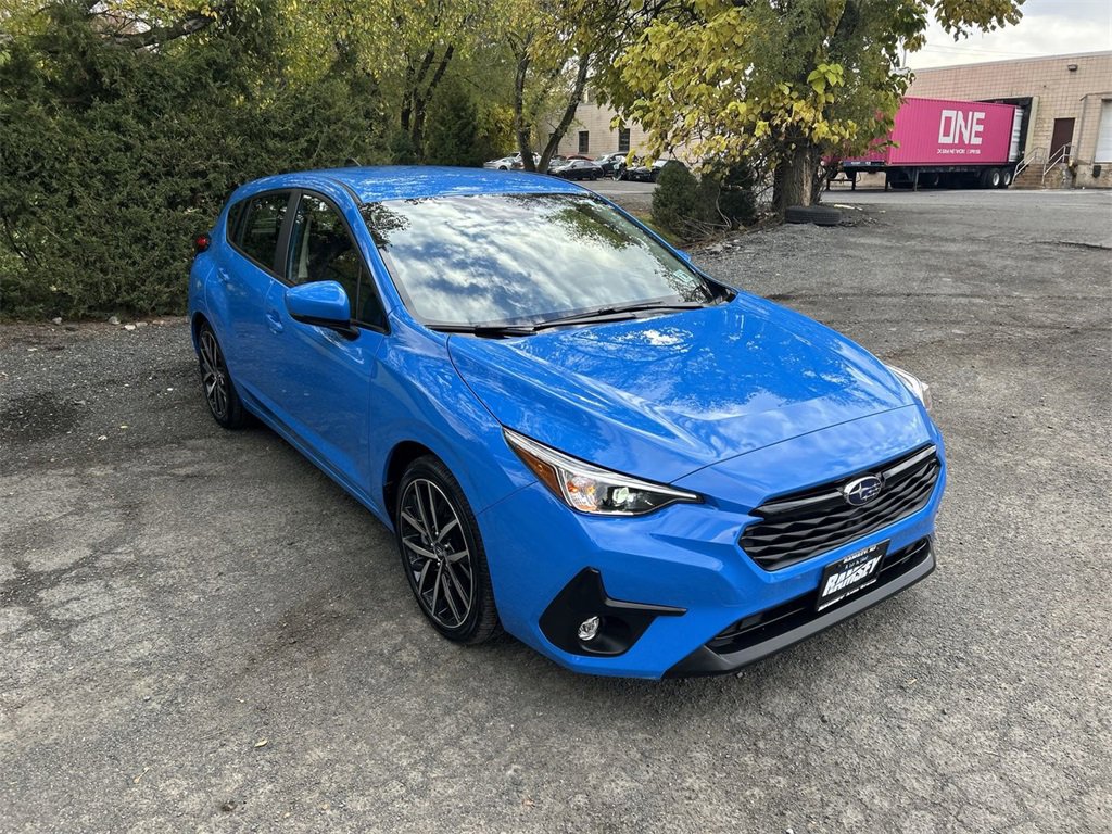 Certified 2025 Subaru Impreza 2.0i Sport image 2