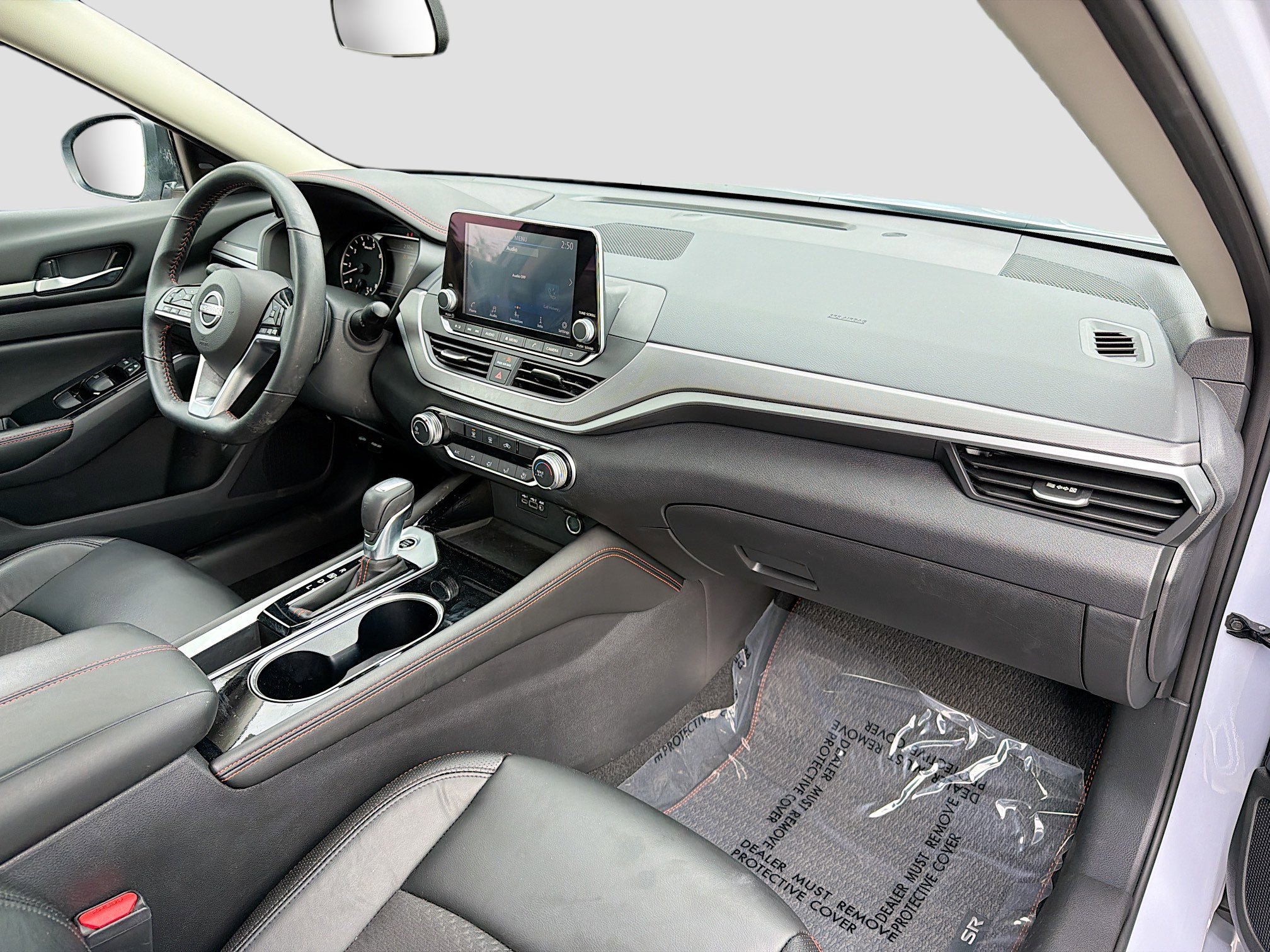 Used 2024 Nissan Altima 2.5 SR image 13