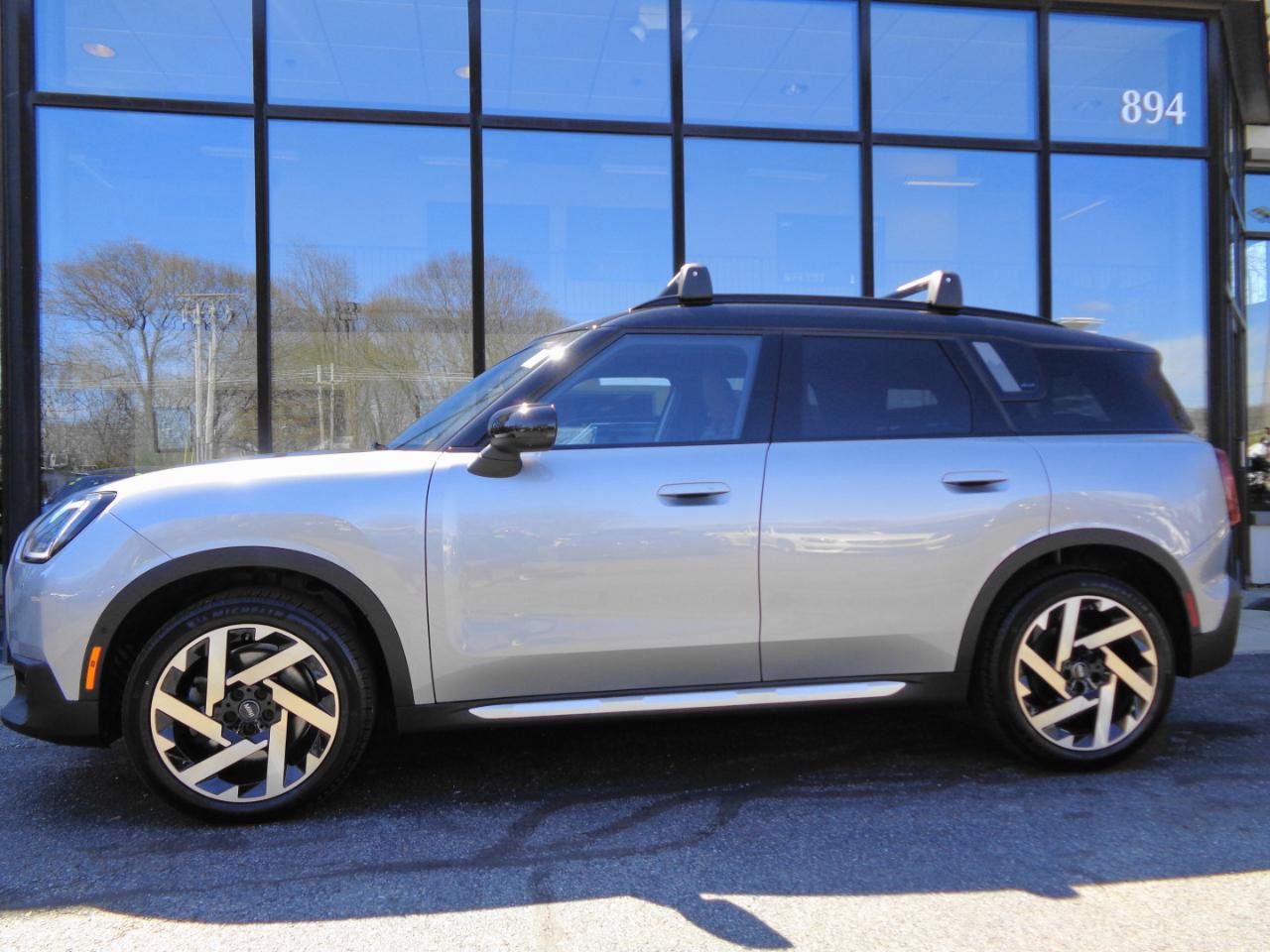 Used 2025 MINI Cooper Countryman S w/ Comfort Package Max AWD/4WD image 8