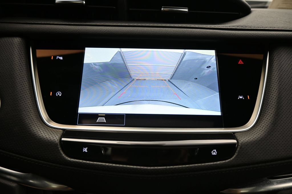 Used 2024 Cadillac XT6 Luxury w/ LPO, Floor Liner Package AWD/4WD image 23
