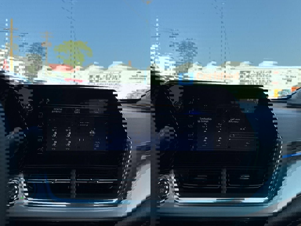 New 2025 Chevrolet Trax LT w/ Driver Confidence Package image 25