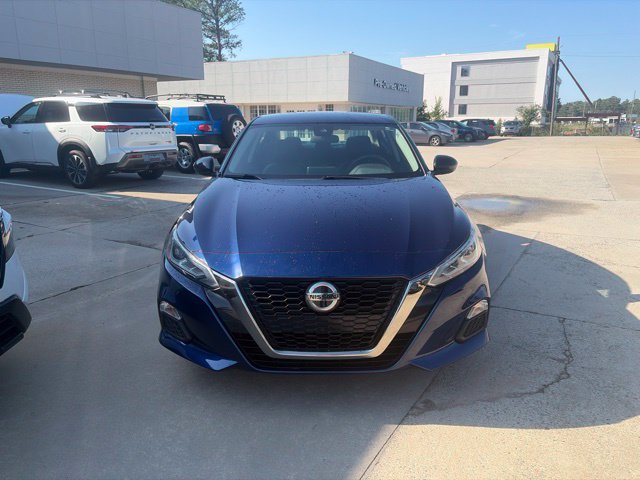 Used 2022 Nissan Altima 2.5 SR FWD image 3