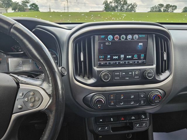 Used 2018 Chevrolet Colorado Z71 w/ Z71 Midnight Edition AWD/4WD image 17