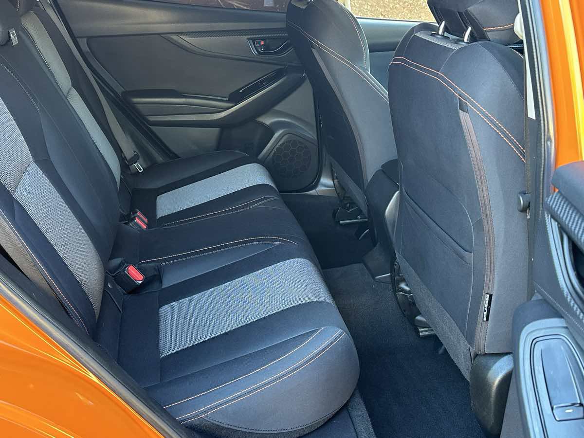 Used 2018 Subaru Crosstrek 2.0i Premium w/ Eyesight System image 11