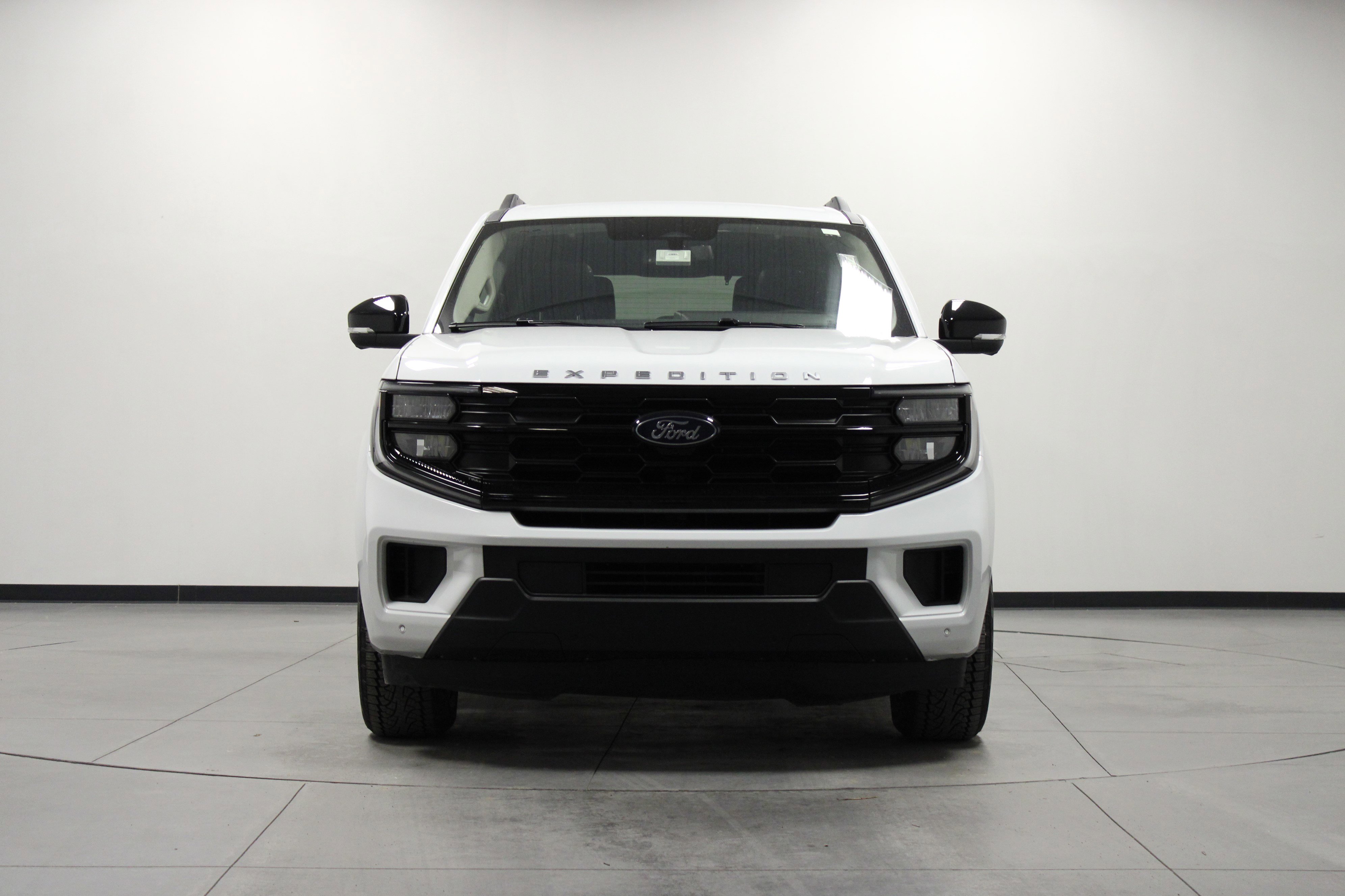 Used 2025 Ford Expedition Active image 9