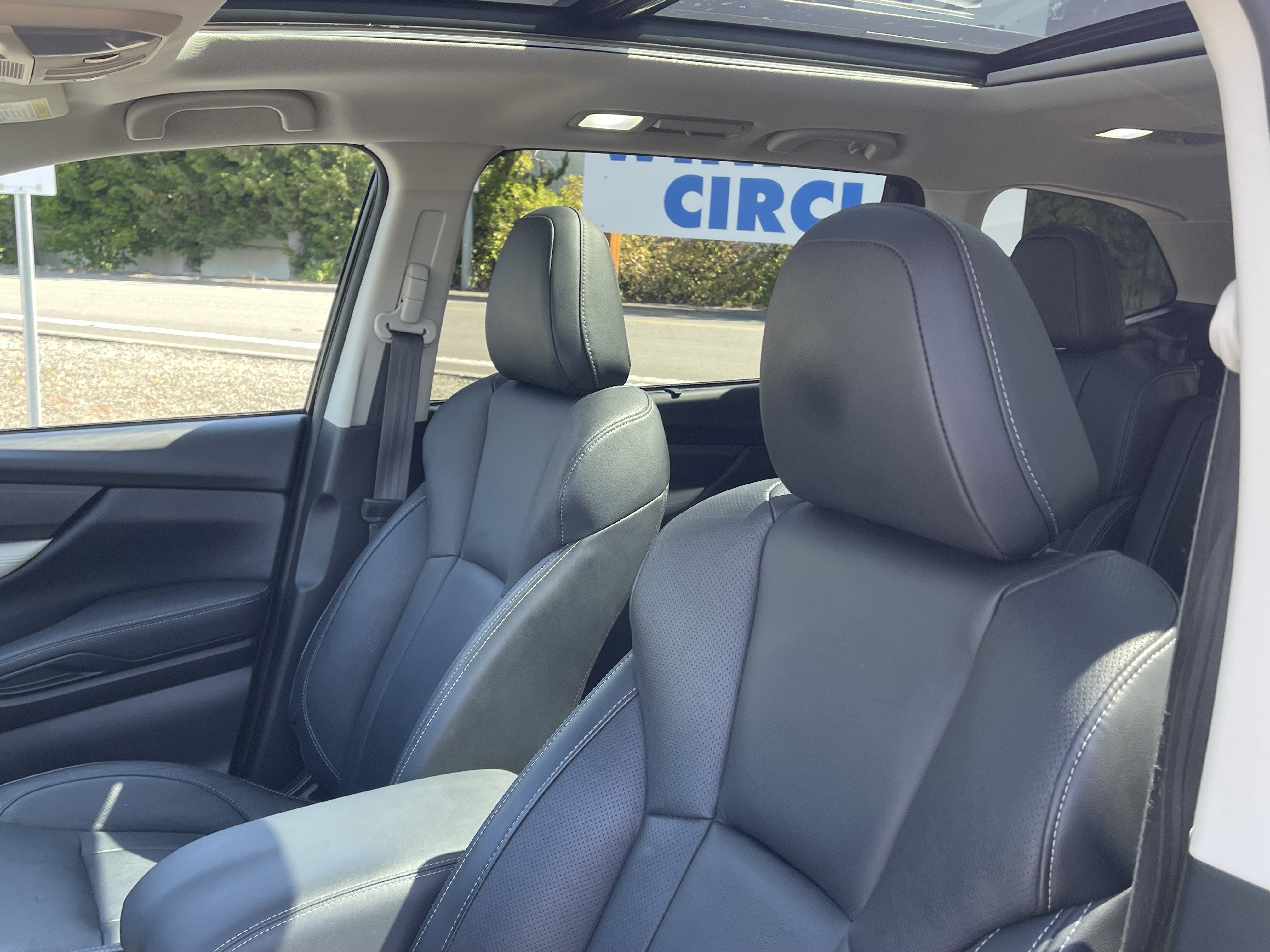 Used 2022 Subaru Ascent Limited w/ Technology Package AWD/4WD image 21