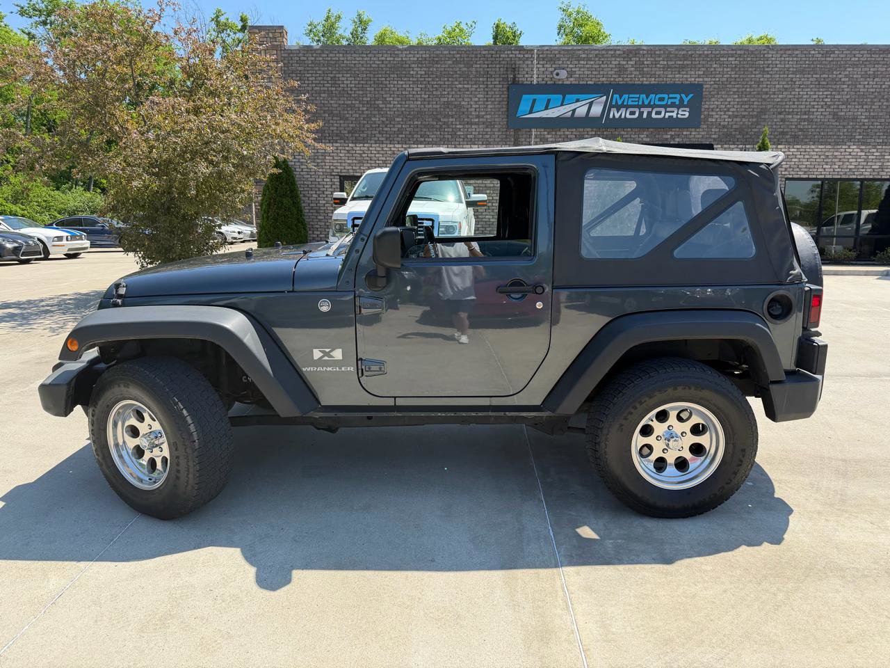 Used 2008 Jeep Wrangler X AWD/4WD image 8