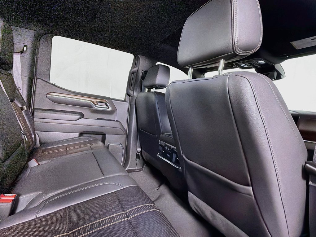 Used 2024 Chevrolet Silverado 1500 High Country AWD/4WD image 27
