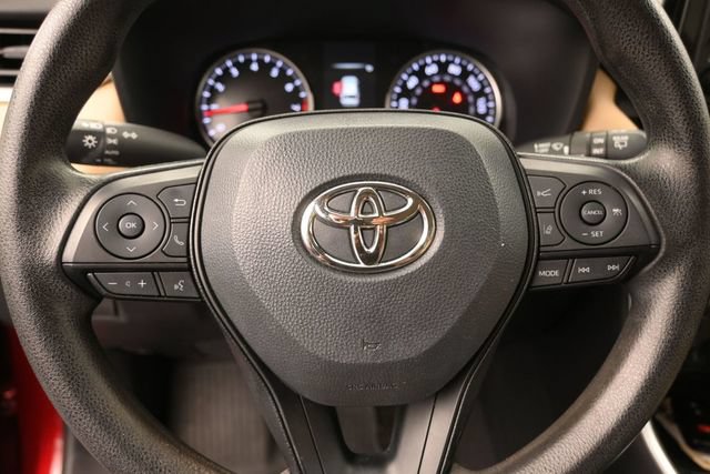 Certified 2022 Toyota RAV4 XLE AWD/4WD image 25