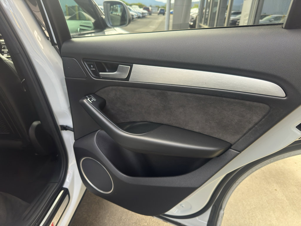 Used 2014 Audi SQ5 Premium Plus AWD/4WD image 16