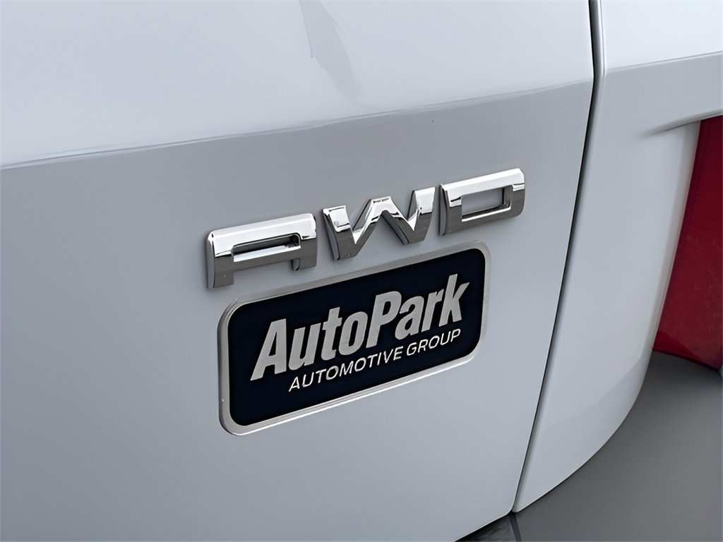 New 2025 Ford Escape ST-Line w/ Tech Pack #1 image 12