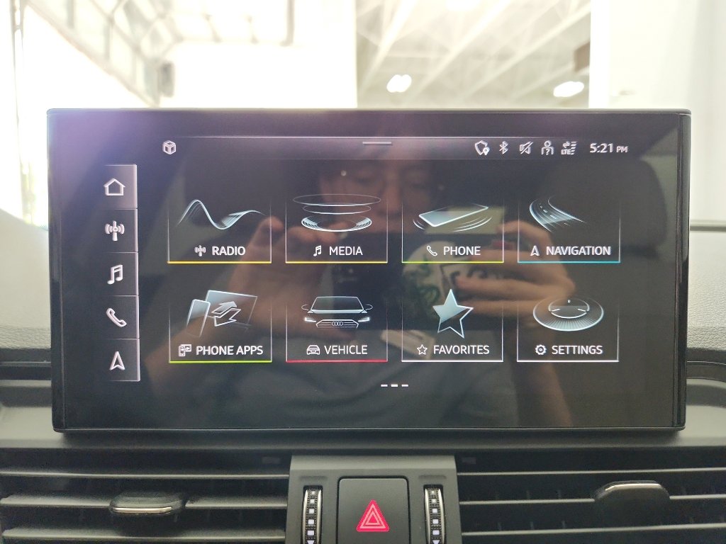 Used 2023 Audi Q5 2.0T Premium w/ Convenience Package image 19