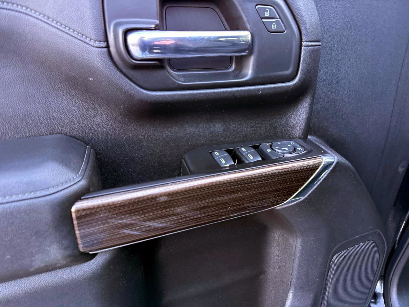 Used 2020 Chevrolet Silverado 1500 LT w/ Trailering Package image 12