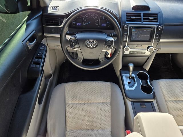 Used 2012 Toyota Camry LE FWD image 14