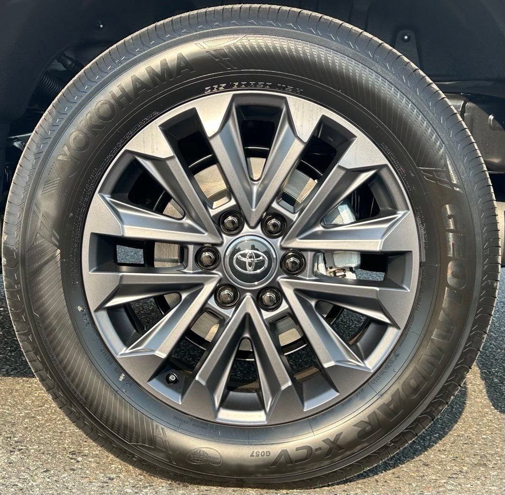 New 2027 Toyota Land Cruiser AWD/4WD image 28