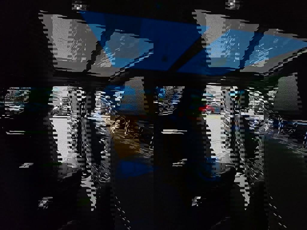 Used 2023 Chevrolet Tahoe High Country image 35