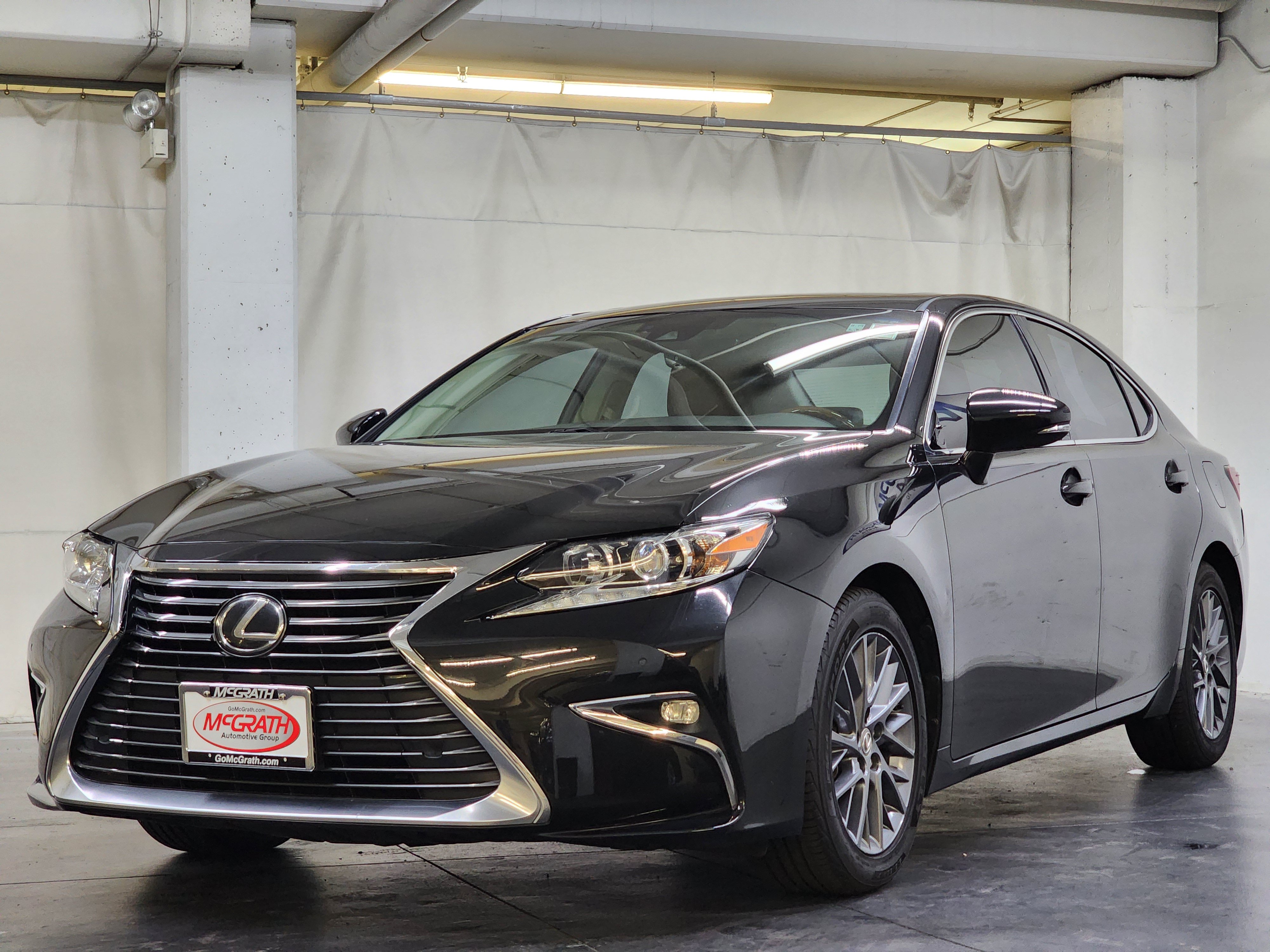 Used 2018 Lexus ES 350 F Sport w/ Navigation System Package FWD image 11