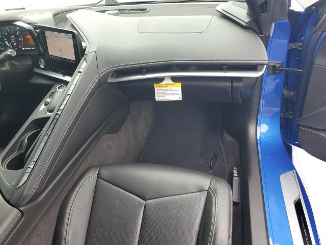 Used 2023 Chevrolet Corvette Stingray Coupe w/ Z51 Performance Package RWD image 25