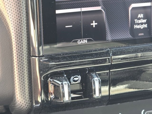Used 2026 RAM 2500 Limited AWD/4WD image 23