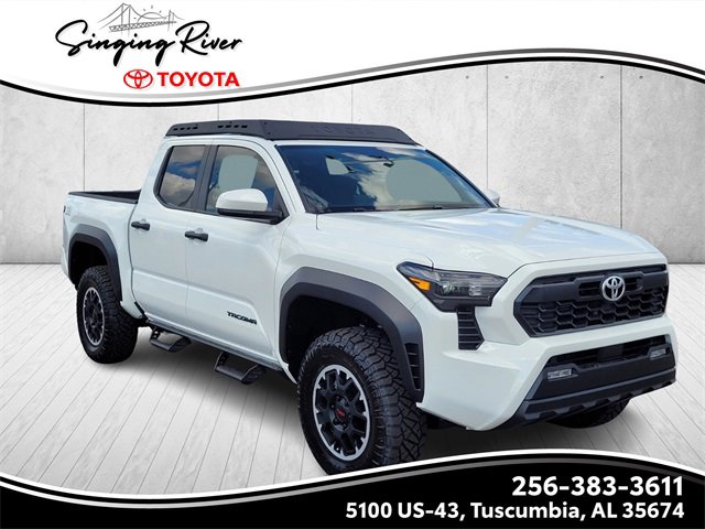 Used 2024 Toyota Tacoma TRD Off-Road image 1