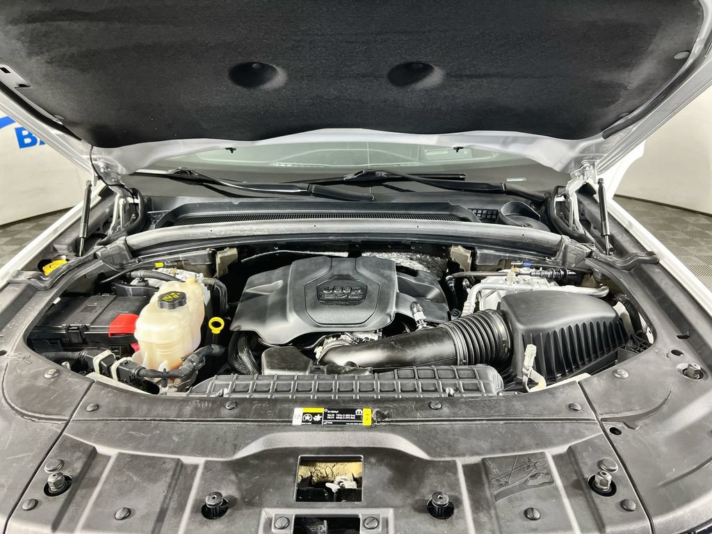 Used 2022 Jeep Grand Cherokee Summit AWD/4WD image 31